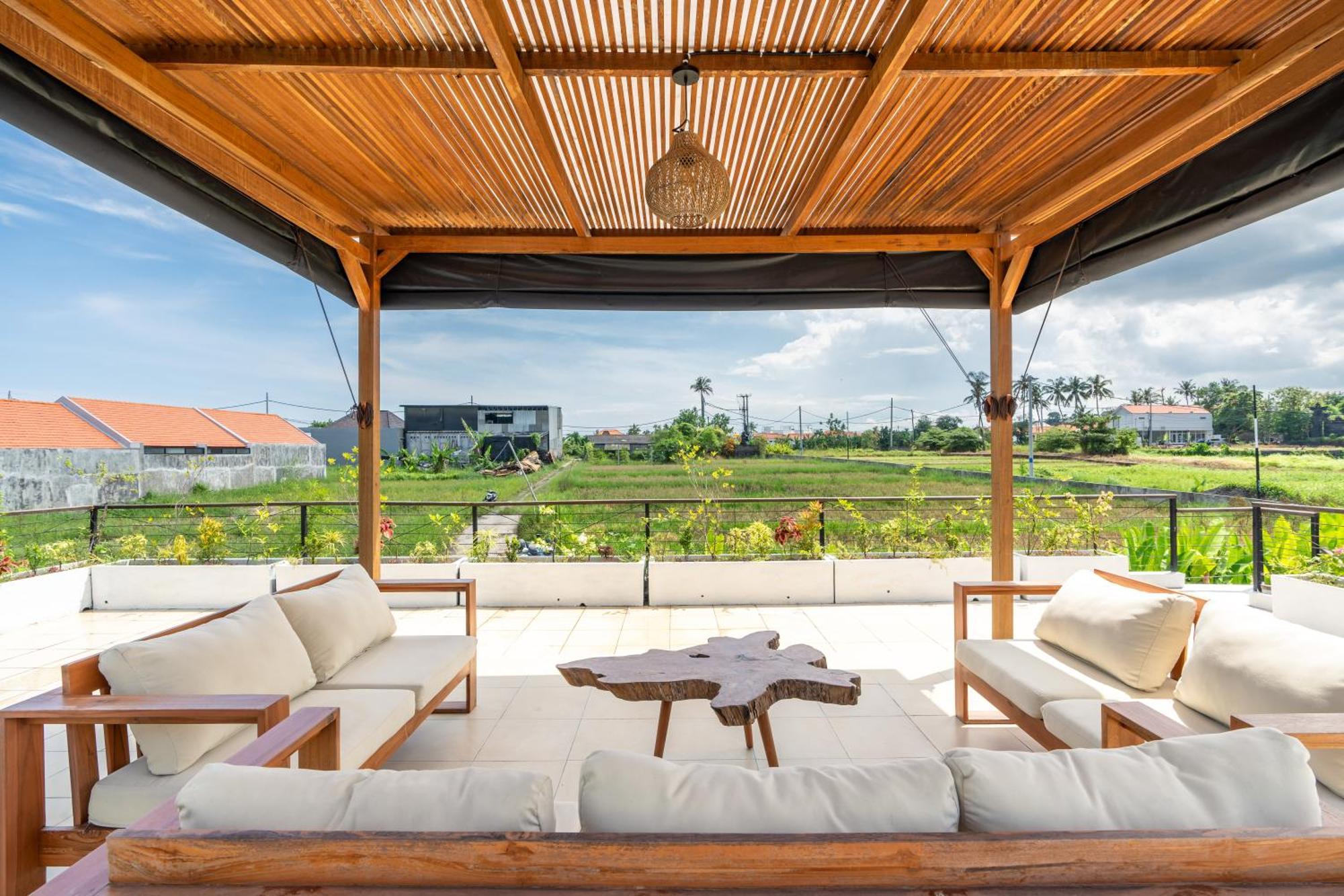 Villa Primarosa - Charming 3Br Villa With Rooftop Munggu Kültér fotó